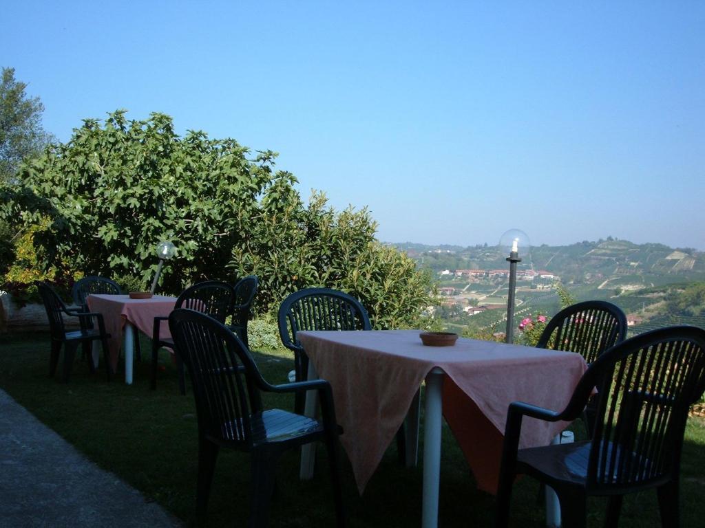 Agriturismo Cascina Vrona Villa Monteu Roero Exterior foto