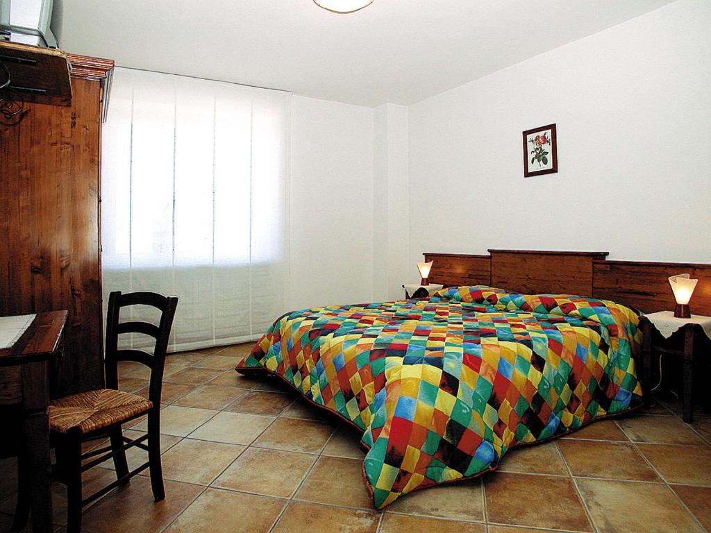 Agriturismo Cascina Vrona Villa Monteu Roero Exterior foto