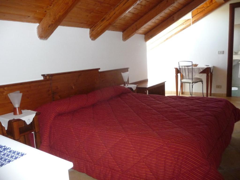 Agriturismo Cascina Vrona Villa Monteu Roero Exterior foto